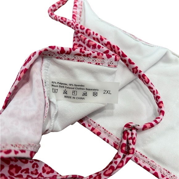 BNWOT Swimsuit with Shawl - Picture 6 of 7